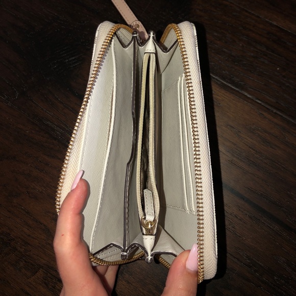 Michael Kors Wristlet Wallet - Picture 3 of 3